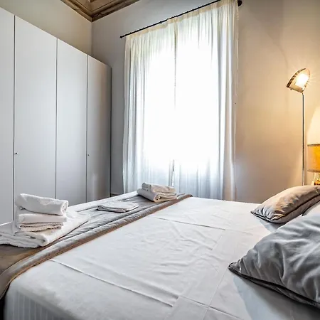 Roommo D'Azeglio Florence Exterior photo